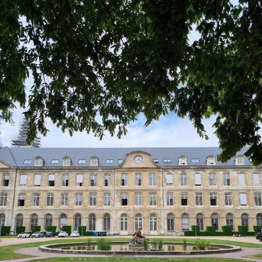 Le Fruit Defendu "Love Room" Jacuzzi Centre Ville Rouen Exterior foto